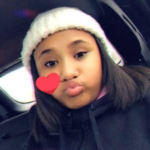 Meet your Posher, Summer